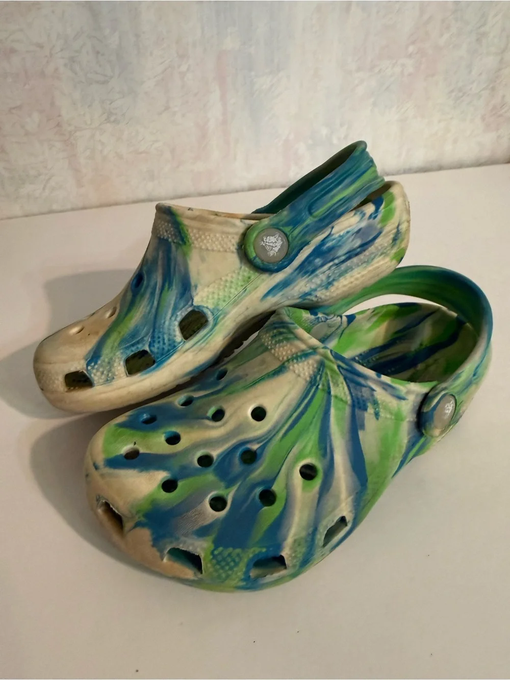 CROCS Kids Tie-Dye Clogs in Blue & Green, Casual, Comfortable, Easy Clean, Jr 1